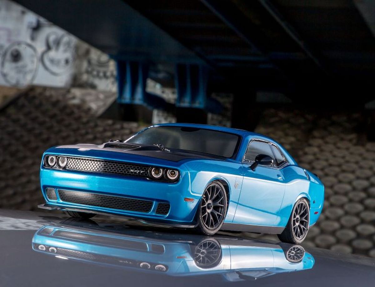 Kyosho Fazer Mk2 FZ02L Dodge Challenger SRT Hellcat 1/10 4WD Readyset - B5 Blue