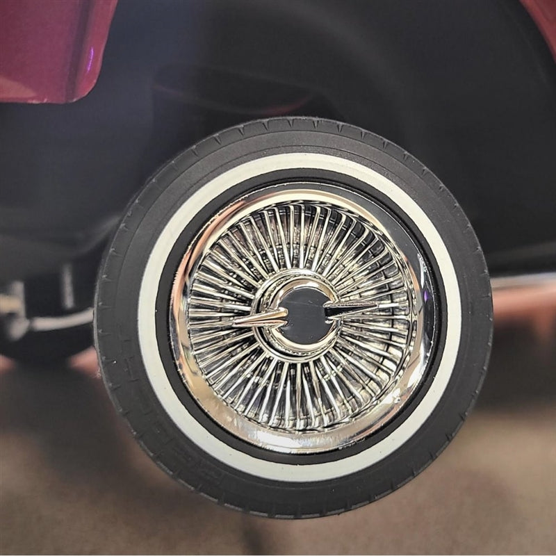 Redcat Lowrider Wire Wheels with Low Profile Tires, Lock Nuts and Knockoffs - Silver (4 sets)