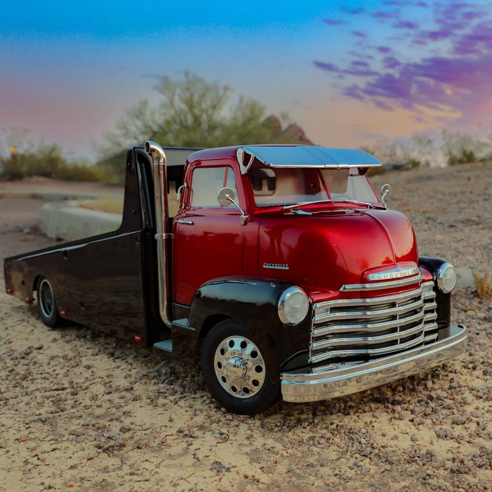 Redcat Custom Hauler with 1953 Chevrolet COE Body - Metallic Blue or Candy Red