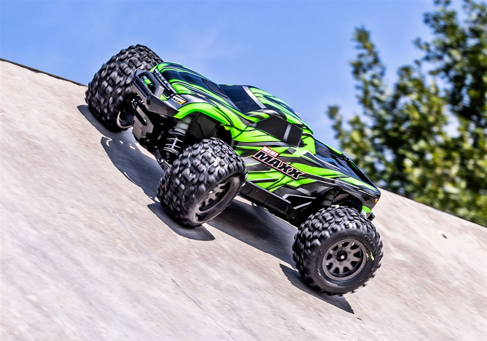 Traxxas 1/16 Mini MAXX BL-2S Brushless 4WD Monster Truck RTR - Assorted Colors