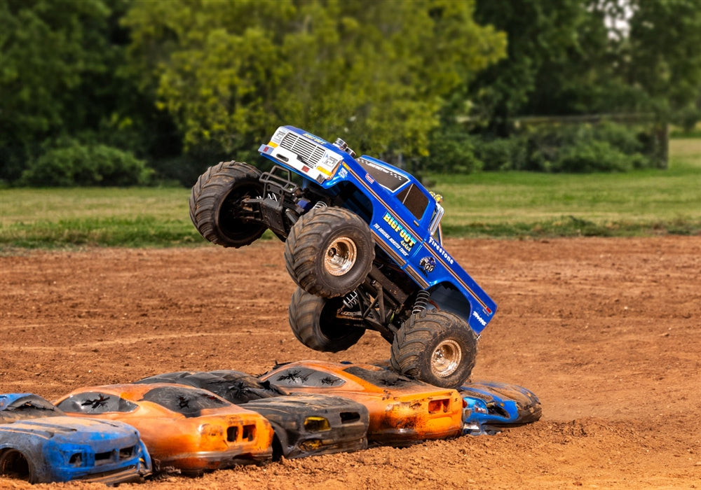 Traxxas 1/10 Bigfoot #1 HD 2WD RTR (Brushed) with USB-C Charger and NiMH Battery