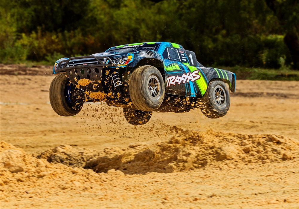 Traxxas 1/10 Slash 4X4 Ultimate Brushless RTR with Clipless Body Mounting - Assorted Colors