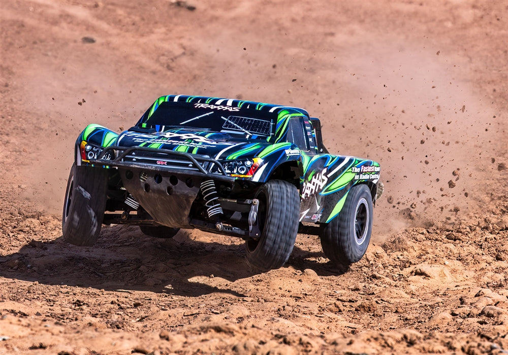 Traxxas 1/10 Slash 4X4 VXL HD Brushless 4WD RTR with Clipless Body Mounting - Assorted Colors