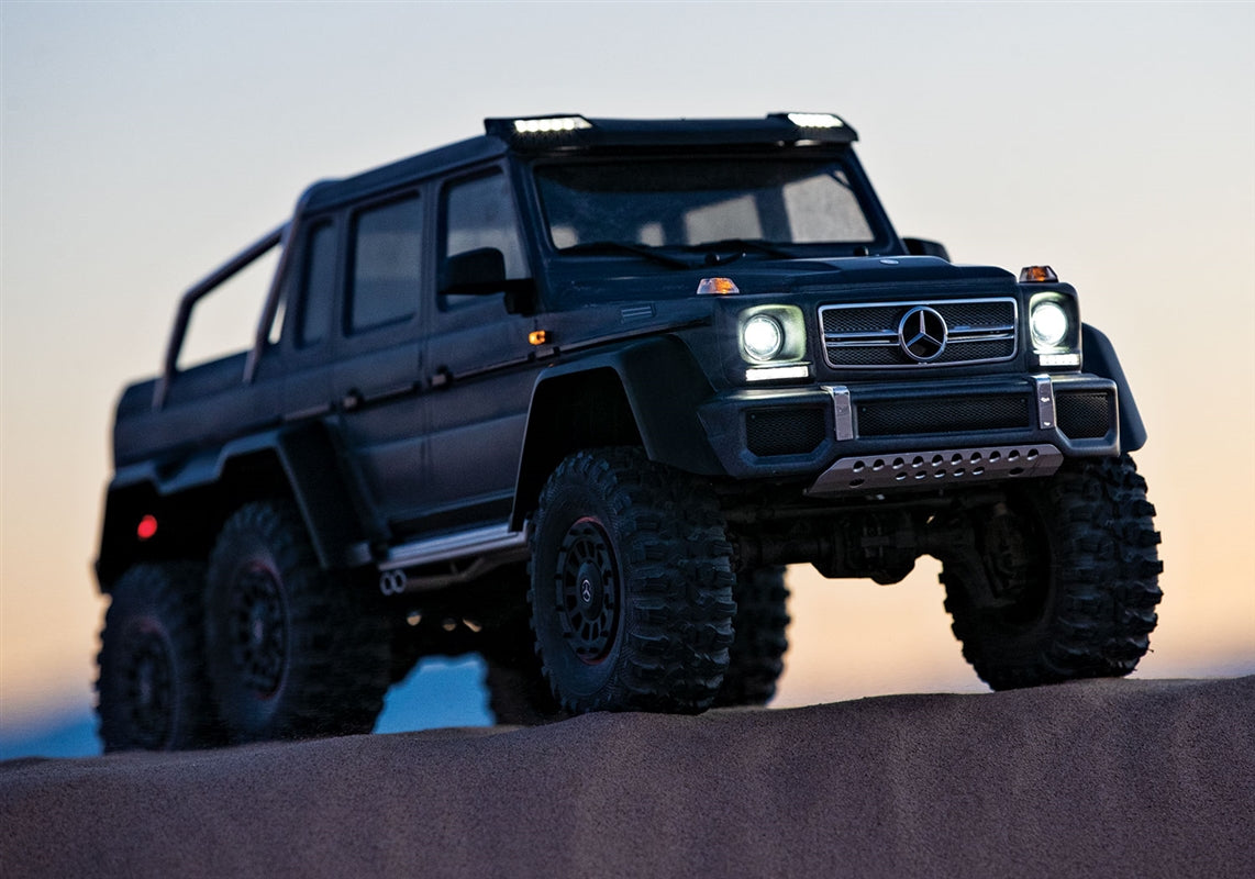 Traxxas TRX-6 RTR with Mercedes-Benz G 63 AMG 6x6 Body (Black)