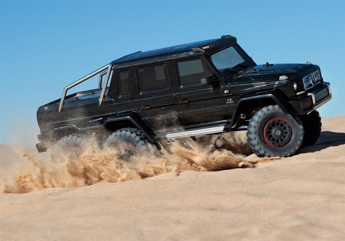Traxxas TRX-6 RTR with Mercedes-Benz G 63 AMG 6x6 Body (Black)