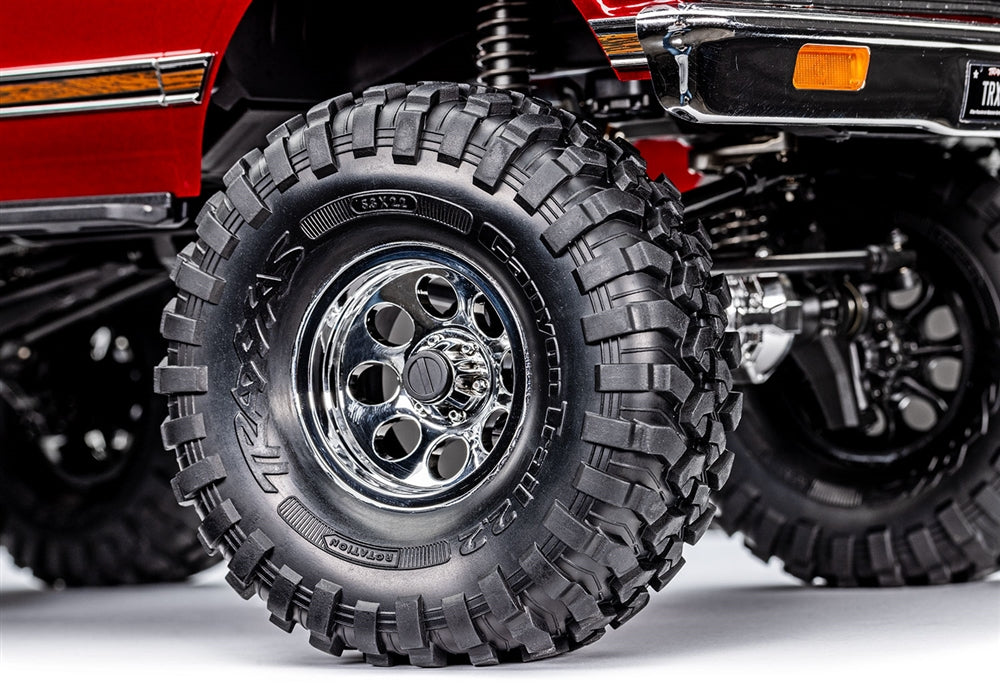 Traxxas TRX-4 High Trail RTR with 1972 Chevrolet K5 Blazer Body - Assorted Colors