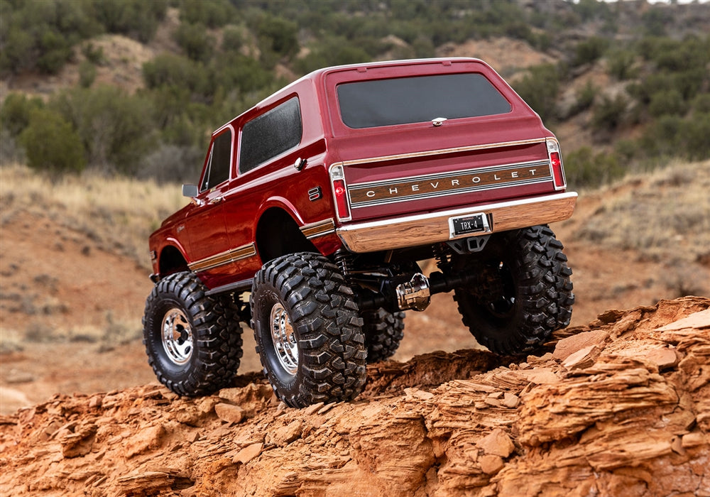 Traxxas TRX-4 High Trail RTR with 1972 Chevrolet K5 Blazer Body - Assorted Colors
