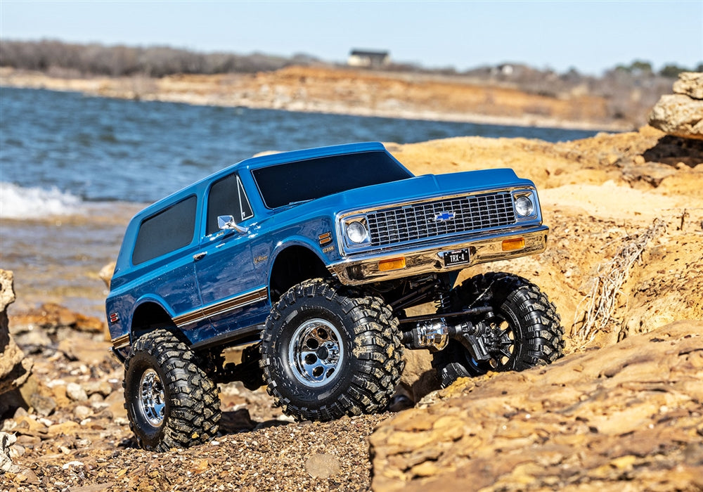 Traxxas TRX-4 High Trail RTR with 1972 Chevrolet K5 Blazer Body - Assorted Colors