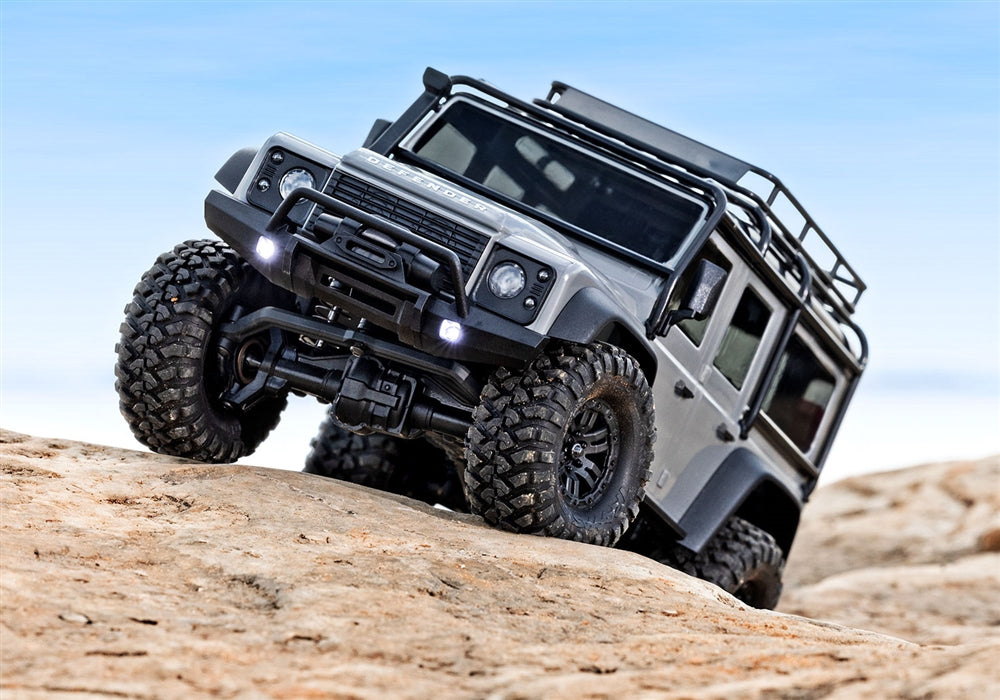 Traxxas 1/18 TRX-4M RTR with Land Rover Defender Body