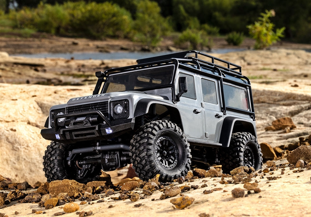 Traxxas 1/18 TRX-4M RTR with Land Rover Defender Body