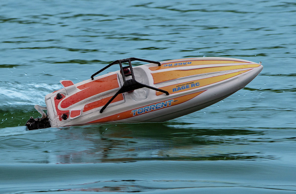 Rage RC Torrent 450BL Brushless Jet Boat RTR - Red